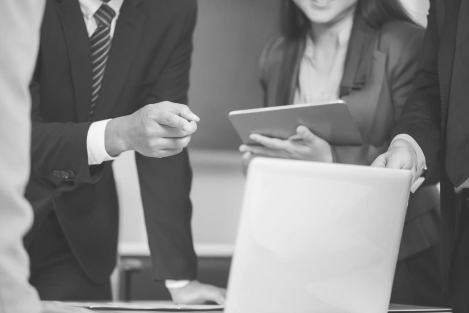 Estrategia de SEO para e-commerce con análisis de datos y optimización